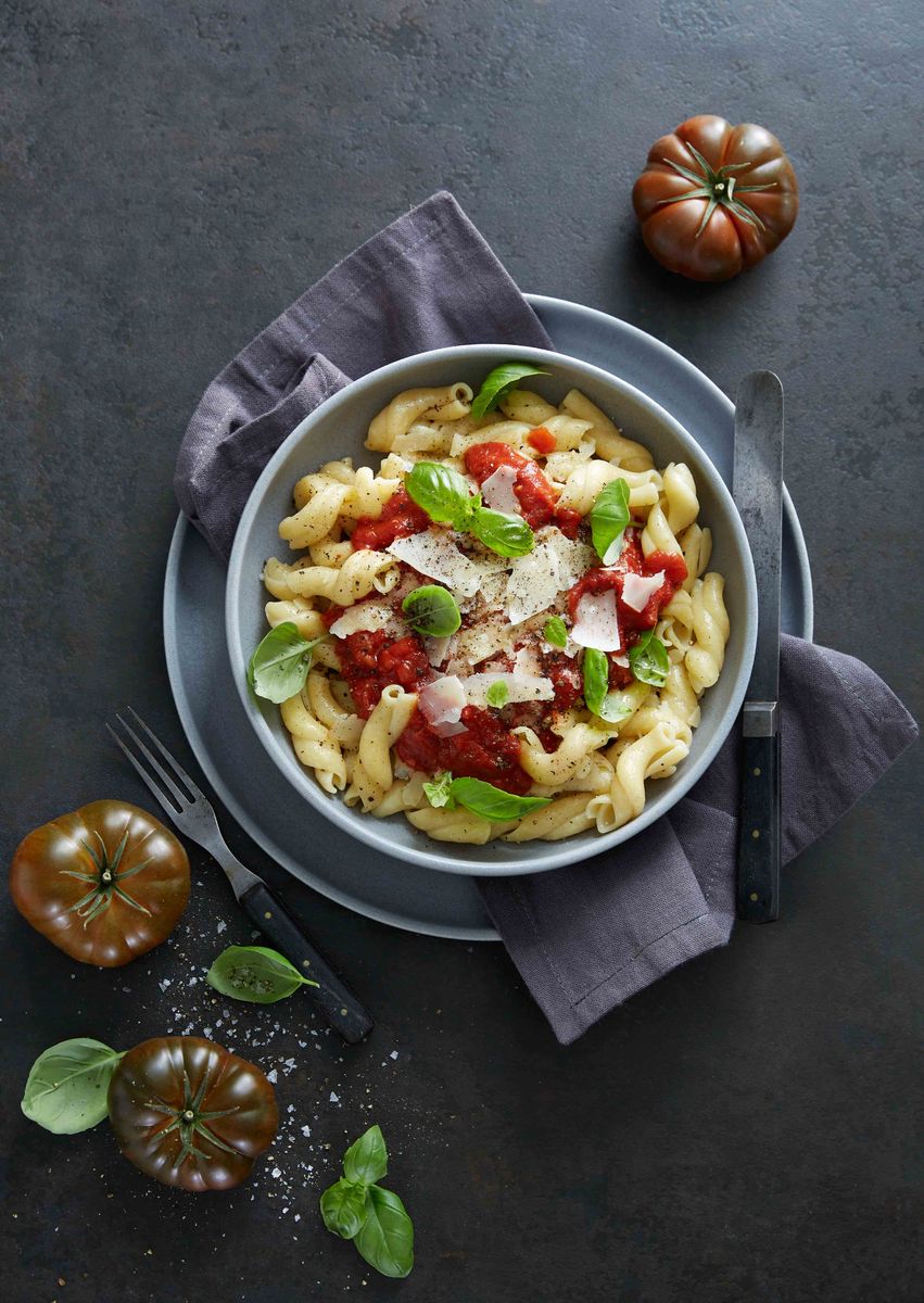 Madfoto — pasta med tomat