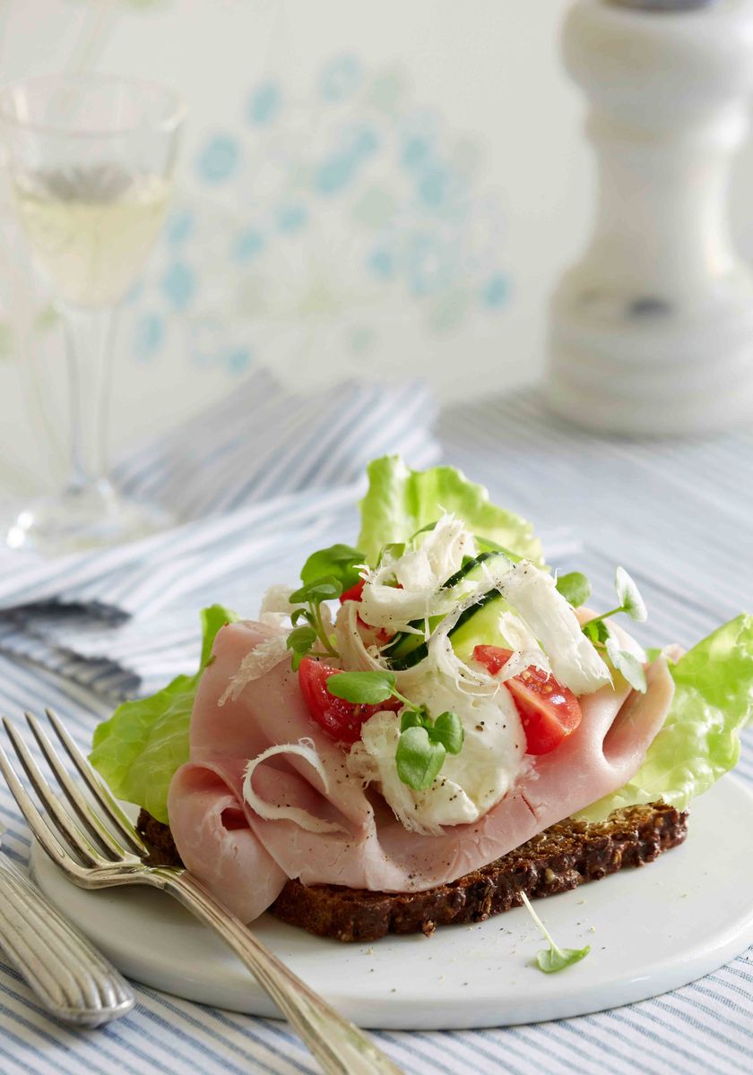 Madfoto — smørrebrød skinke